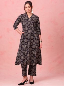 Vbuyz - Women's Black Floral A-Line Cotton Stitched Co-Ord Set