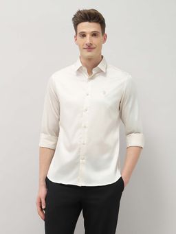 U.S. POLO ASSN. - Men's Cream Solid Tailored Fit Shirt