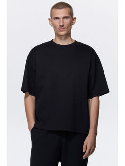 H&M - Men Black Oversized Fit T-Shirt