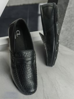 Carlton London - Mens Black Color Textured Loafers