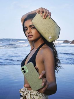 MAYU - Nue Liva- Pouch