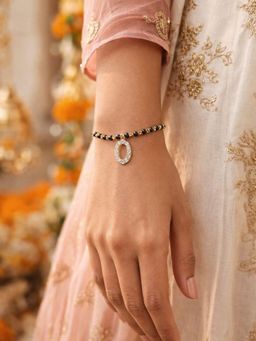 Digital Dress Room - O Letter White Alphabet Gold Plated Mangalsutra Bracelet