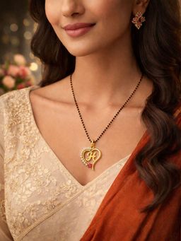 Digital Dress Room - H Letter Multi-Color Heart Short Gold Plated Mangalsutra