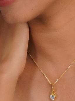 Silverings - 925 Sterling Silver White Heritage Solitaire Zircon Necklace