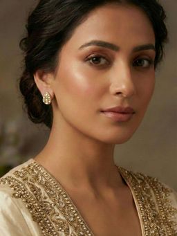 Niscka - Matte Gold Plated Water Drop White Kundan Stud Earrings