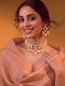 ADIVA - Gold-Plated Kundan Pearl Beaded Floral Choker Necklace Earrings Jewellery Set