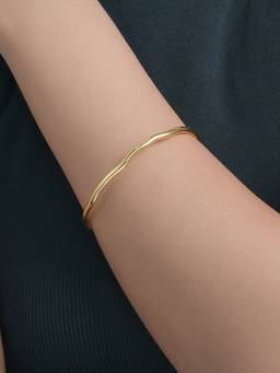 AQUASTREET - Minimal Thin Wavy 18K Gold Plated Anti-Tarnish Bangle