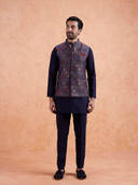 Navy Blue color option, Currently selected