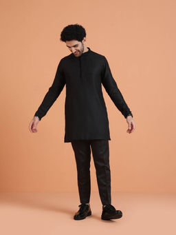 KISAH - Men Black Blue Kurta and Pant