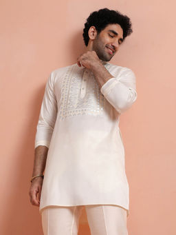 KISAH - Men Off White Applique Mid Kurta
