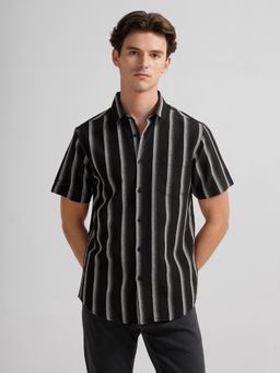 Crocodile - Men Comfort Fit Cotton Cozy Stripe Shirt