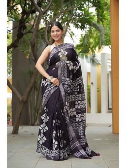 Isadora Life - Traditional Jaipuri Print Black Ready To Wear Saree With Unstitched Blouse