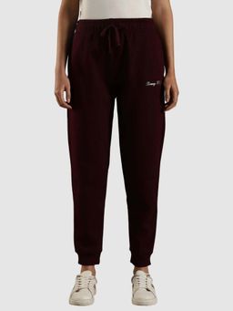 Tommy Hilfiger - Regular Fit Solid Mid Rise Jogger - Burgundy