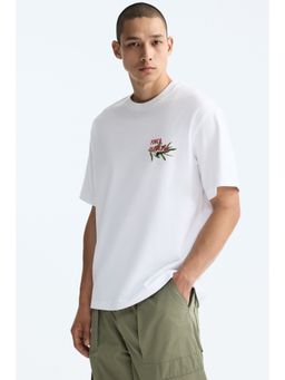 H&M - Men White Loose Fit Printed T-Shirt