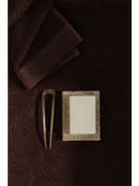 Brown color option