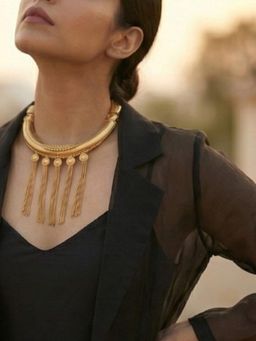 Suhani Pittie - Tube Choker With Tassels
