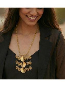 Suhani Pittie - Chain Link Necklace With Swirl Motif Pendant
