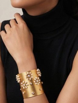 Suhani Pittie - Polki Chakra Broad Cuff
