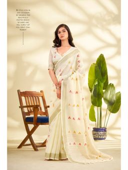 Varanga - Off White Urban Pallu Saree with Unstitched Blouse