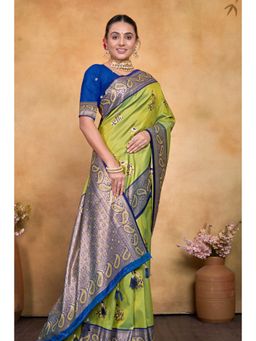 Varanga - Green Urban Pallu Paisley Zari Silk Blend Saree with Unstitched Blouse