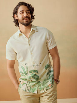 Andamen - Men Green Casual Cotton Linen Print Regular Fit Shirt
