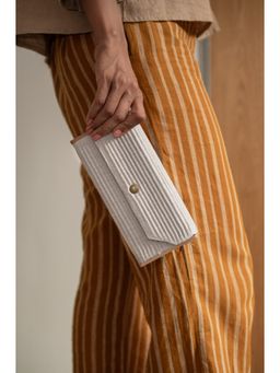 Lukka Chuppi - Oat Mini Clutch - Single Sleeve (Set of 2)