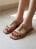 Taupe color option