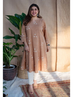 The Indian Ethnic Co. - Light Brown Dabu Printed Slub Cotton Kali Kurta