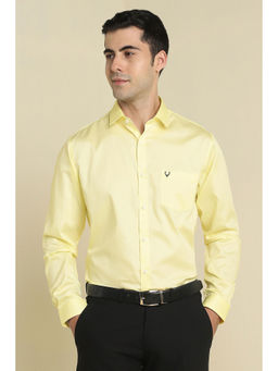 Allen Solly - Men Yellow Solid Full Sleeves Formal Shirt