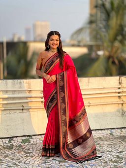 ELITE WEAVES - Pink Soft Silk Zari Woven Traditional Saree with Unstitched Blouse