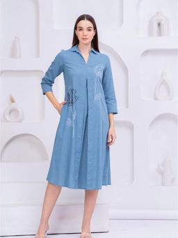 Zolo Label - Elegant Embroidered A-Line Midi Dress