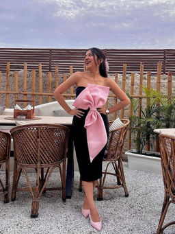 MISS MOSA BY AKANKSHA - Revy Strapless Midi Dress