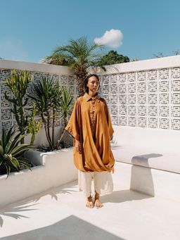 Auruhfy - Rustic Amore Embroidered Collar Neck Tunic and Palazzo (Set of 2)