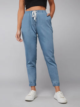 DOLCE CRUDO - Women's Blue Regular Fit Mid Rise Regular Length Non-Stretchable Denim Joggers