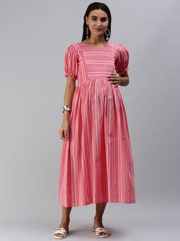 Swishchick - Fit and Flare Maternity Dress With Concealed Feeding Zip - Pink