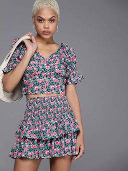 Style Quotient - Women Navy Blue Solid Co-Ord (Set of 2)