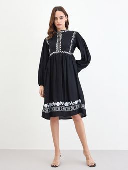Styli - Women Black Embroidered Knee Length Dress