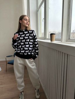 Outzidr - Women Printed Full Sleeves Black Sweater