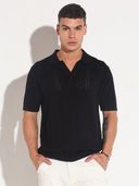 Black color option, Currently selected