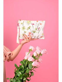 Oceana Clutches - Off White Floral Embroidered Wristlet