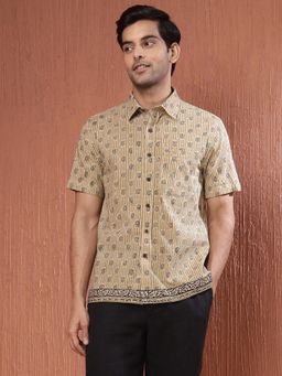 Fabindia - Men Cotton Printed Straight Fit Green Shirt
