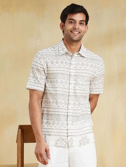 Fabindia - Men Cotton Printed Straight Fit White Shirt