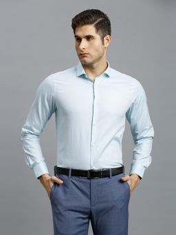 Reid & Taylor - Men Cotton Textured Slim Fit Blue Shirt