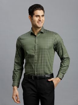 Reid & Taylor - Men Cotton Checks Slim Fit Olive Shirt
