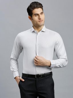 Reid & Taylor - Men Cotton Stripes Slim Fit White Shirt