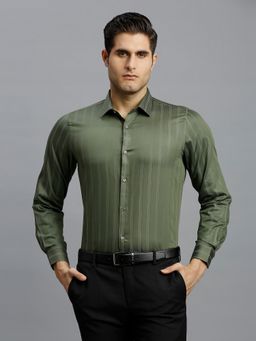 Reid & Taylor - Men Cotton Stripes Slim Fit Olive Shirt