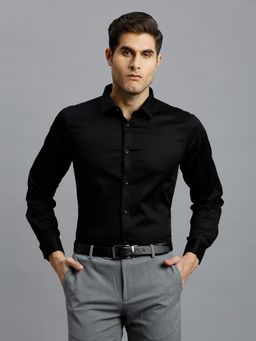 Reid & Taylor - Men Cotton Blend Solid Slim Fit Black Shirt