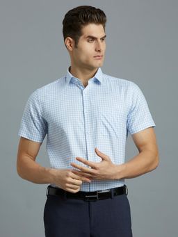 Reid & Taylor - Men Cotton Checks Regular Fit Blue Shirt