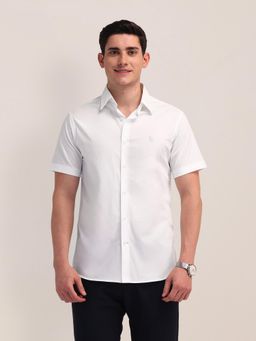 U.S. POLO ASSN. - Men Cotton Solid Tailored Fit White Shirt