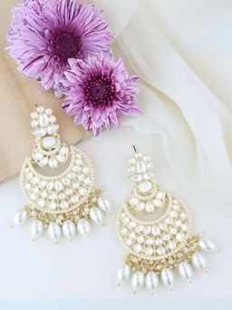 I Jewels - Gold Plated Traditional Handcrafted Pearl Kundan Beaded Chandbali Earrings